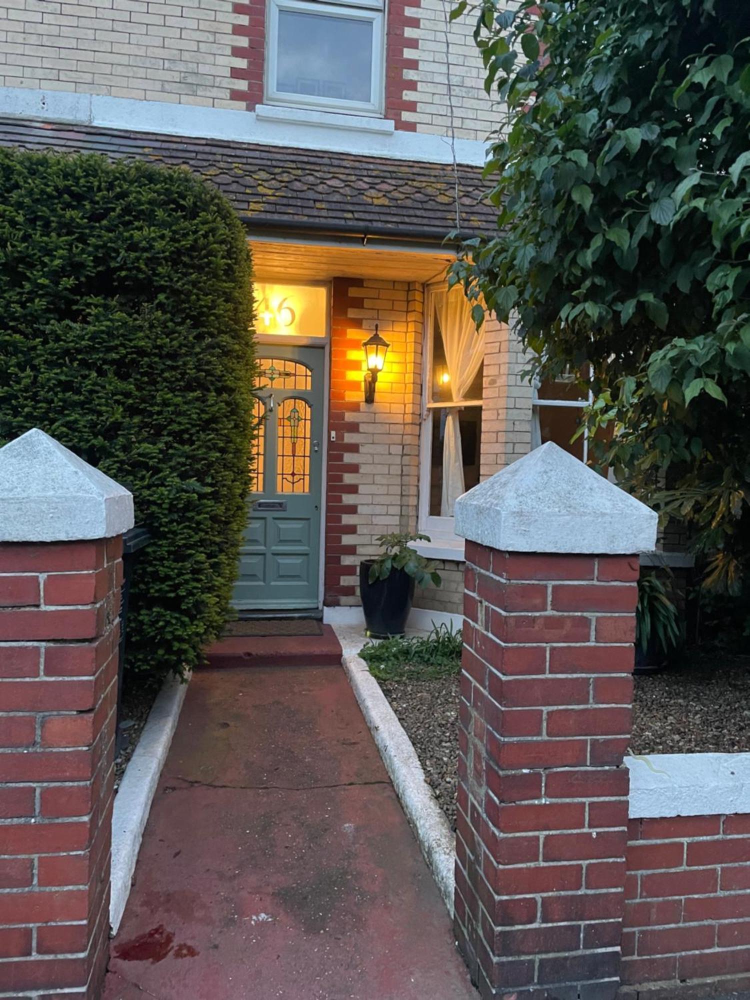 3 Bed Home Sleeps 6 Free Parking Hove Esterno foto
